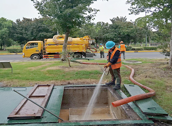 德格化油池清理